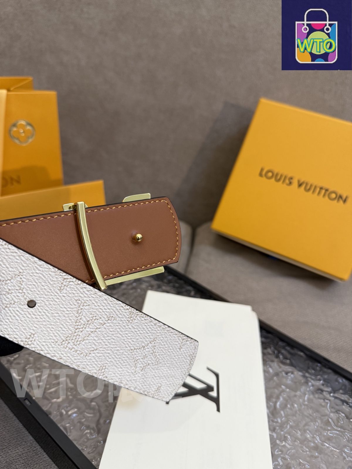 今日WTO】Louis Vuitton ルイヴィトン Dimension リバーシブルベルト-1