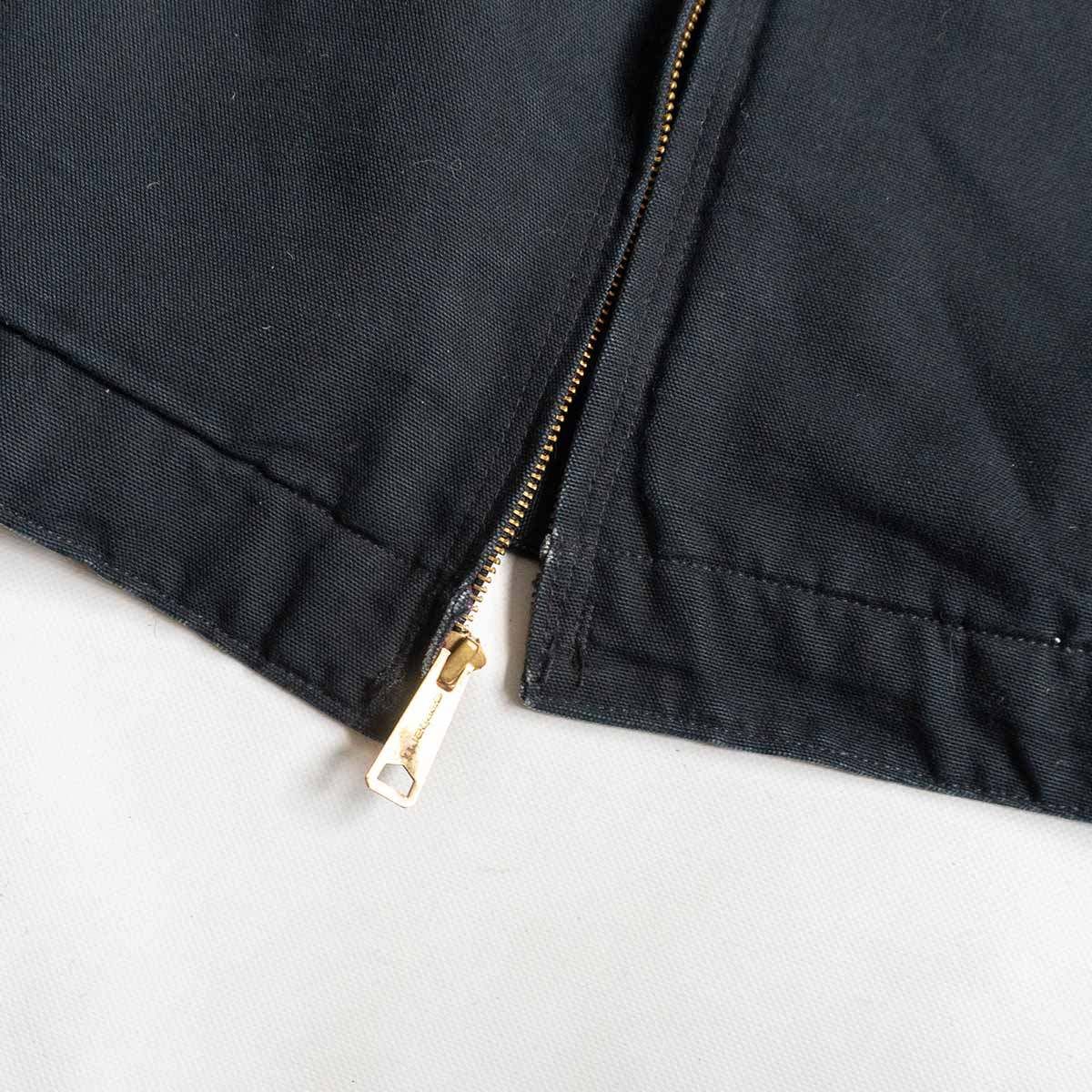 【USA製】Carhartt【DETROIT JACKET デトロイトジャケット】2XL ブラック BLK ダック カーハート 古着 u2406046