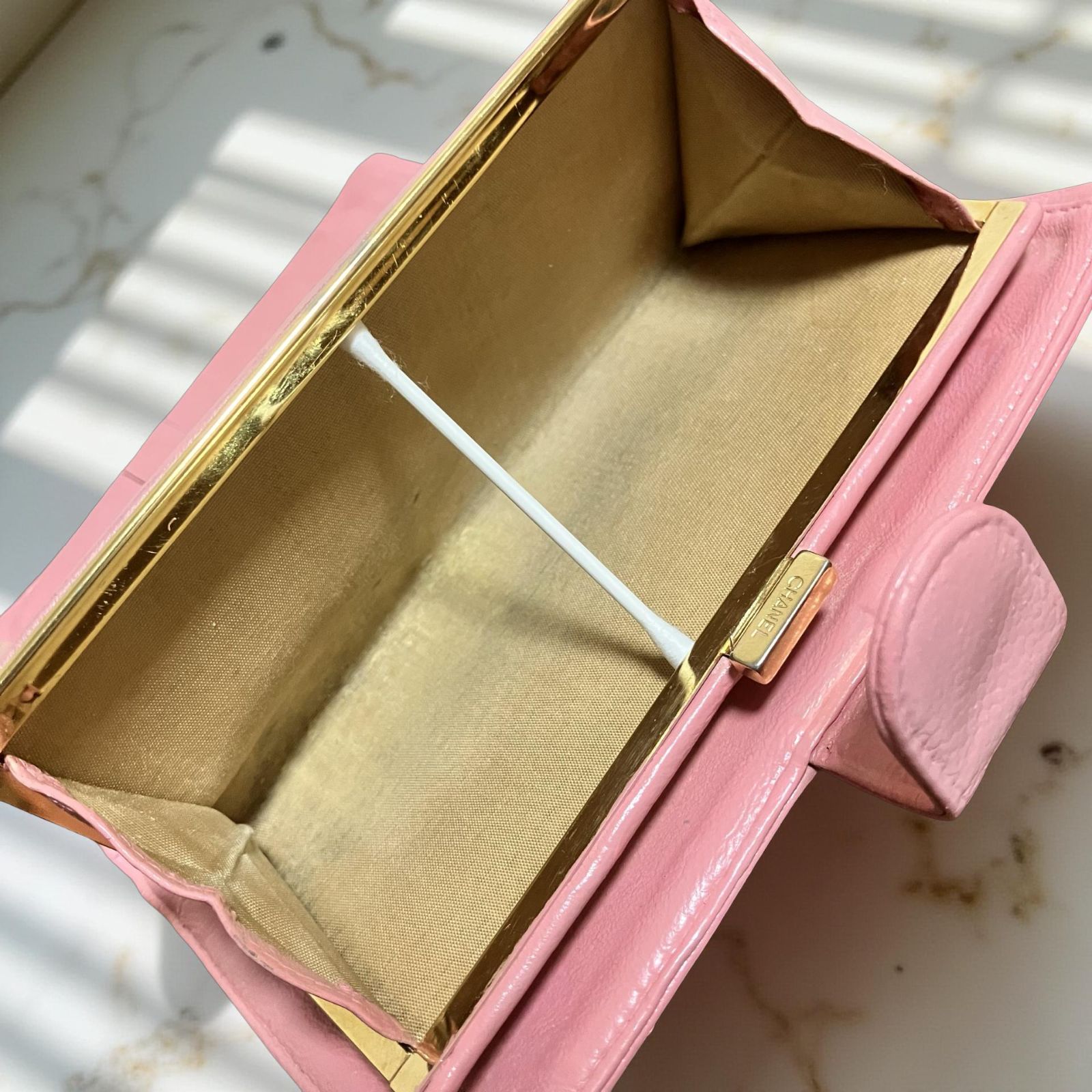 CHANEL シャネル 二つ折り 財布 ピンク ココマーク がま口 キャビア シャネル 二つ折り 長財布 ピンク ココマーク がま口 キャビア