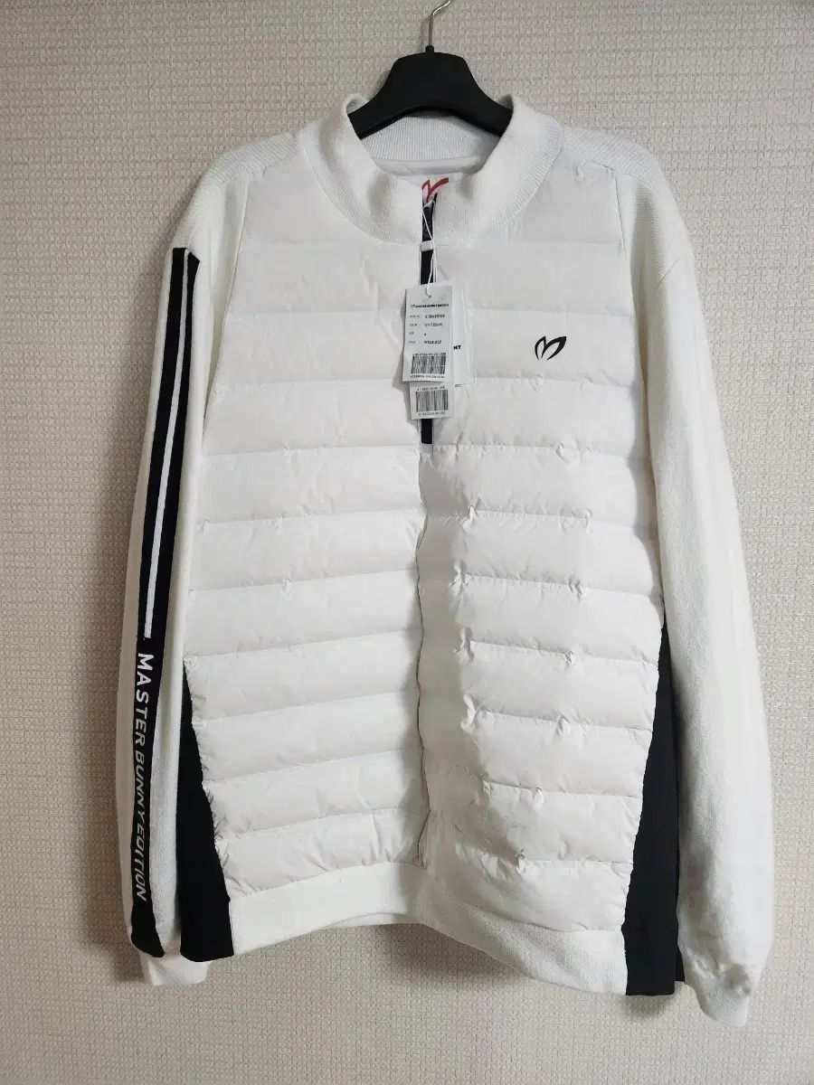 マスターバニーエディション 白 ダウン ニット アウター