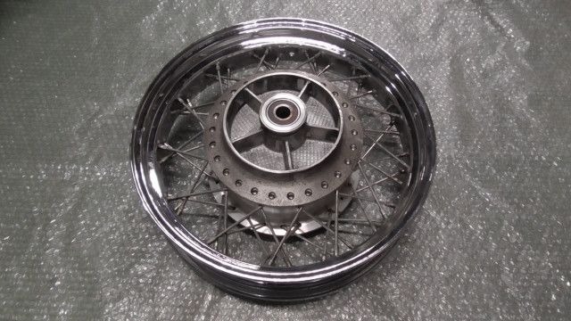 VT400S NC46 の リアホイール 1758861211