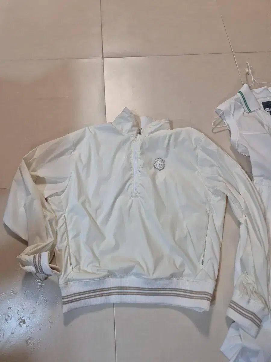 メゾンキツネ ゴルフウェア