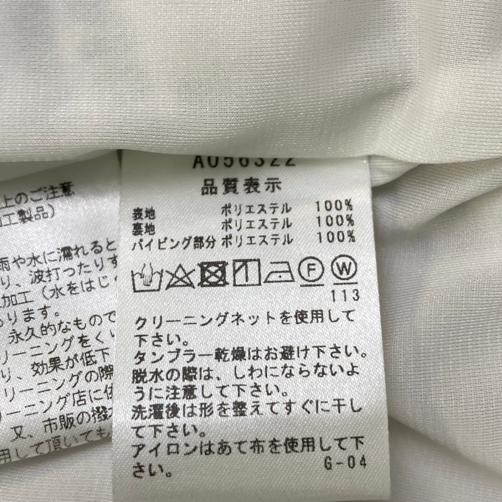 ホワイト系