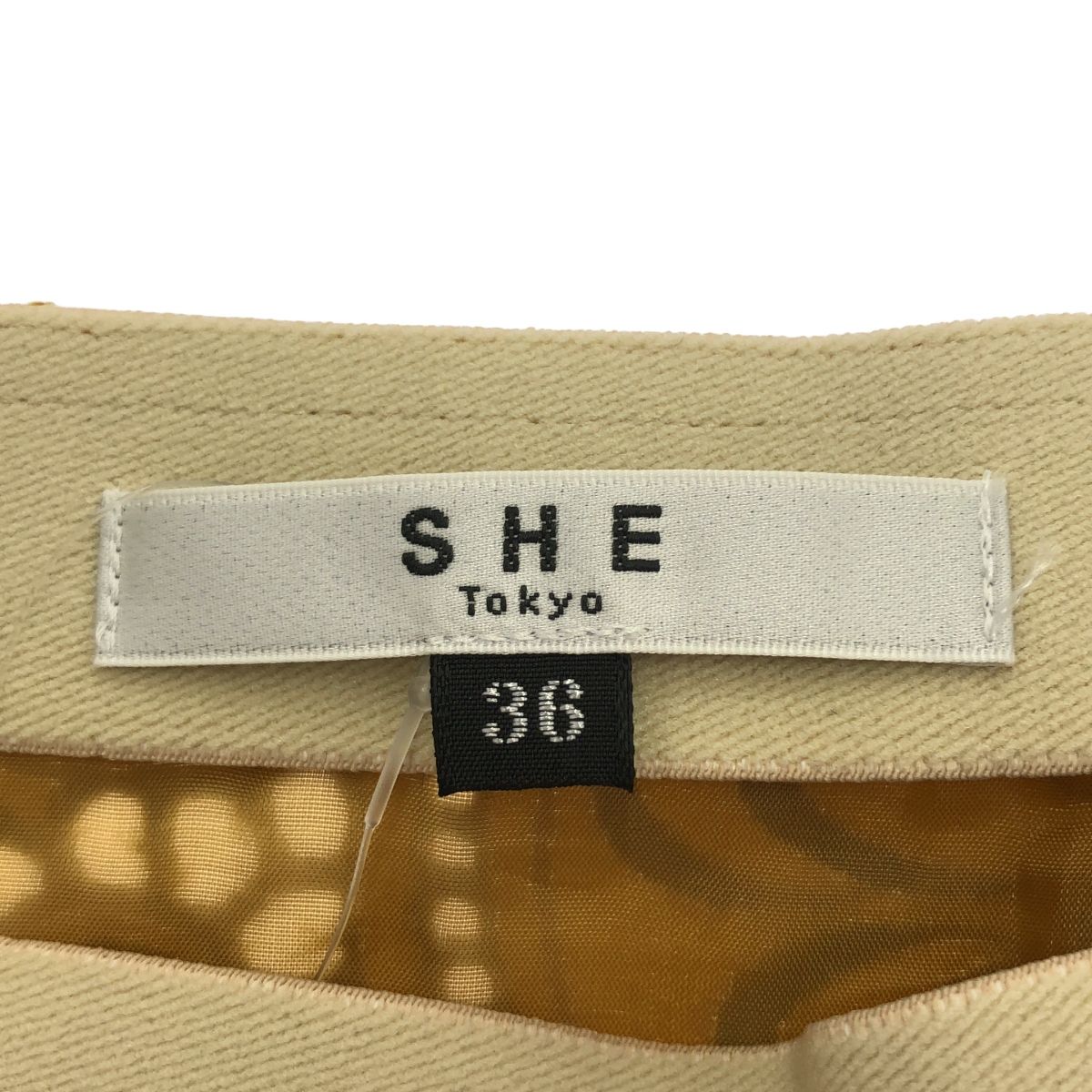 SHE Tokyoのタイトスカート SHE Tokyo シートウキョウ レースタイトスカート S-SK-98
