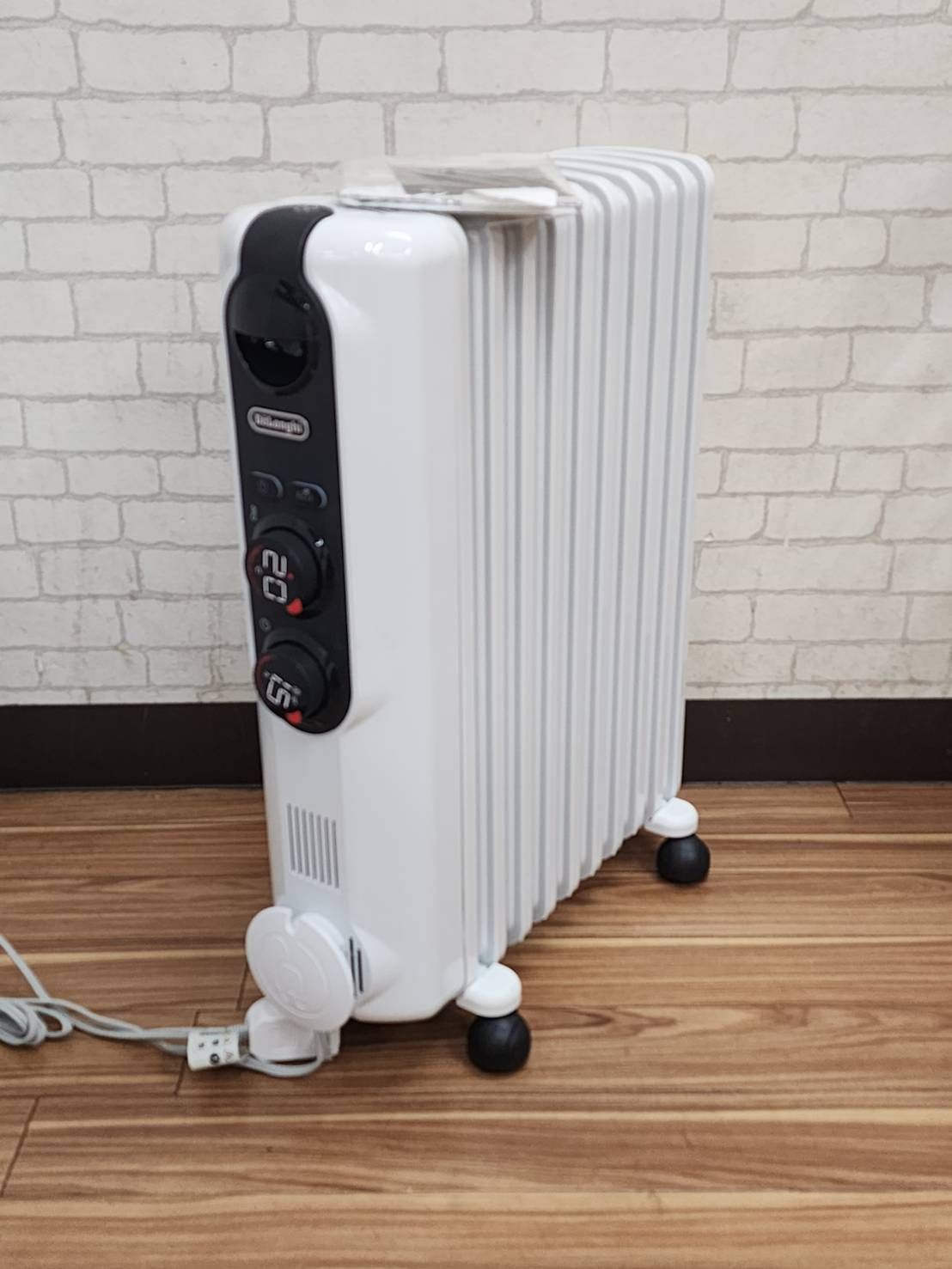 デロンギ オイルヒーター RHJ35M1015-BK デロンギ アミカルド オイル
