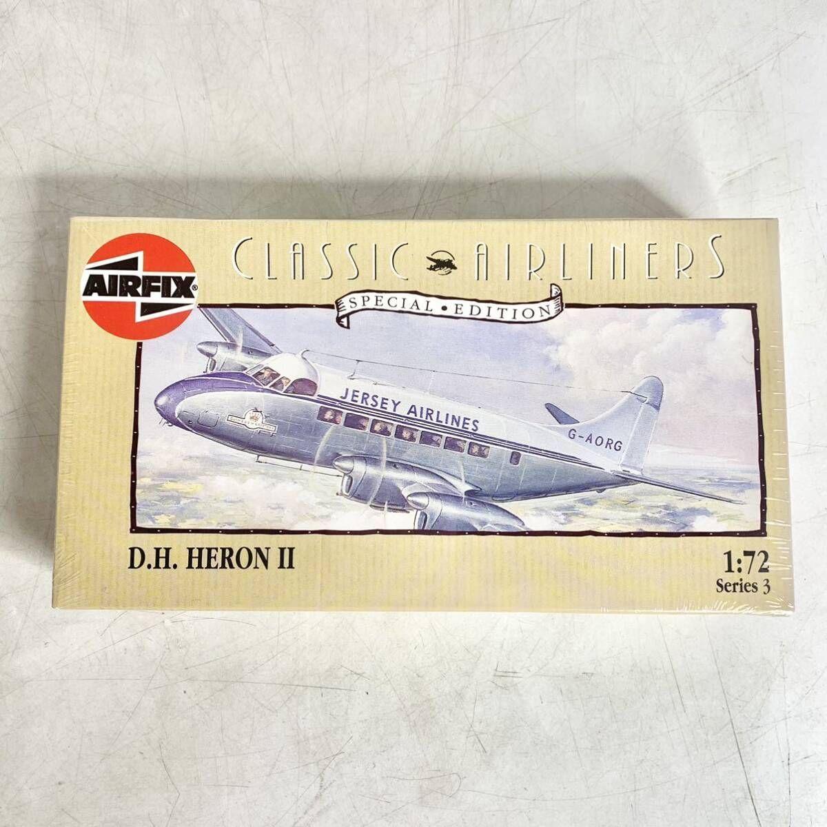 未開封 AIRFIX エアフィックス 1/72 デ・ハビランド ヘロン II D.H. HERON II プラモデル 03001