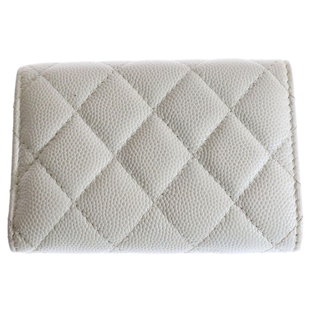477 CHANEL シャネル 折り財布 Wホック ホワイト ココマーク CHANEL - シャネル マトラッセ ココマークWホック二つ折り財布