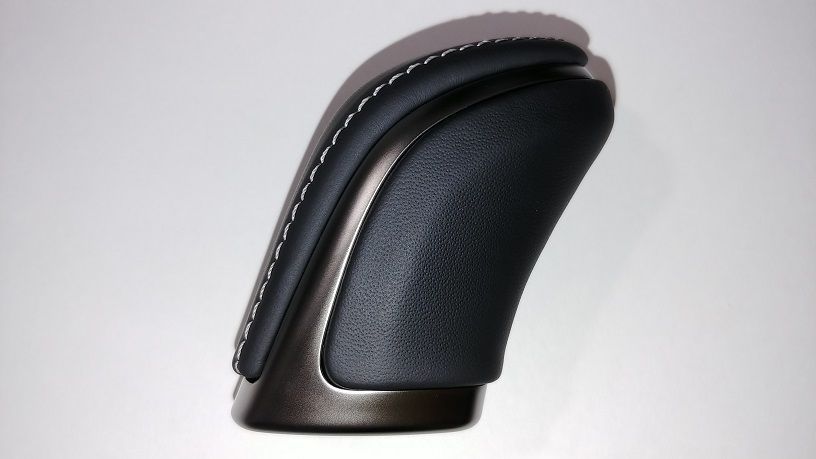 【レクサス純正】　本革シフトノブ [シルバーステッチ]　クラウン クロスオーバー TZSH35･AZSH35