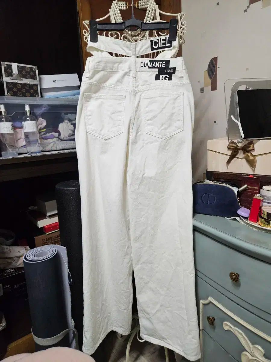 パンツ