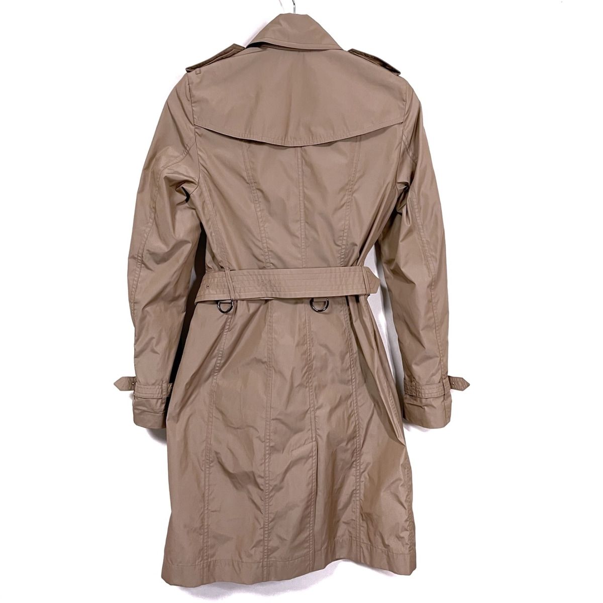 BURBERRY LONDON スプリングショートコート　　ベージュ　サイズ38 BURBERRY LONDON スプリングショートコートベージュサイズ38