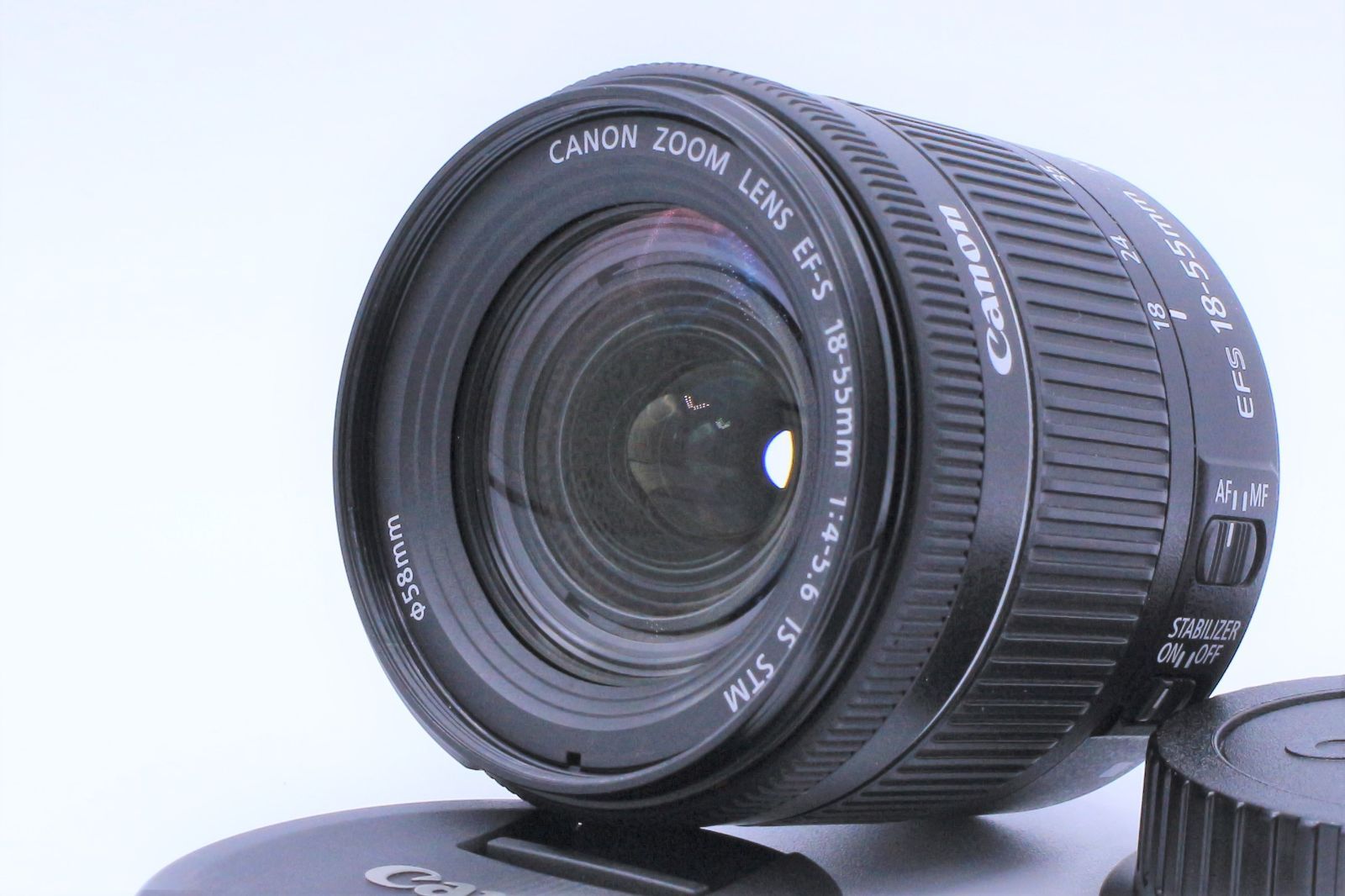 Canon 標準ズームレンズ EF-S18-55mm F4.0-5.6IS STM APS-C対応