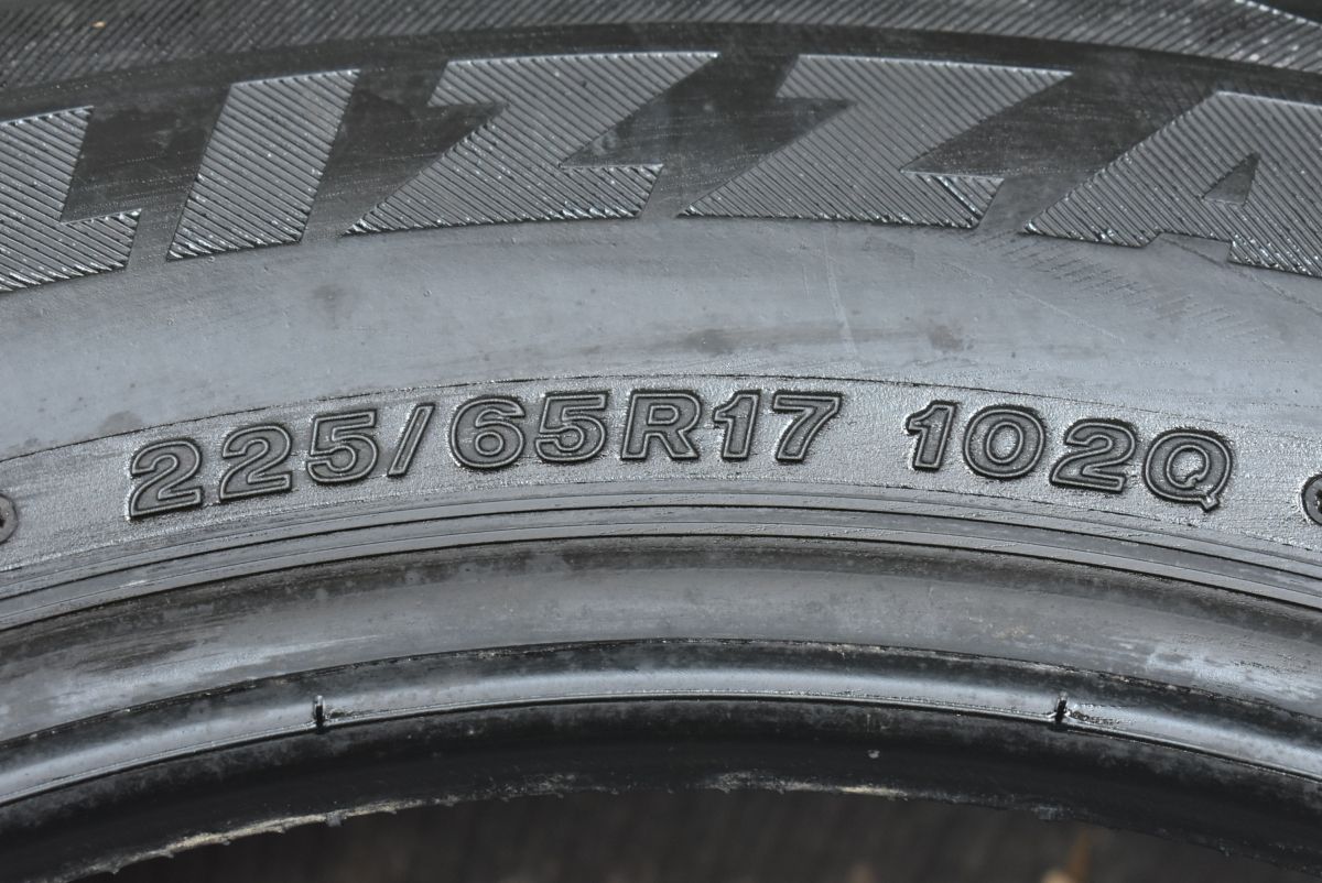 ブリザック DM-V2 225/65R17 1020 製造年 DBD4116残り溝7ミリ 17インチ 