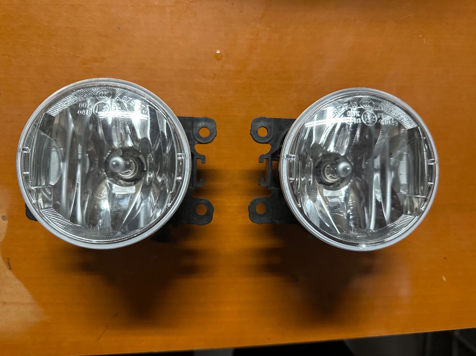 ジムニーJB64 ジムニーシエラJB74 純正フォグランプ 新車外し品