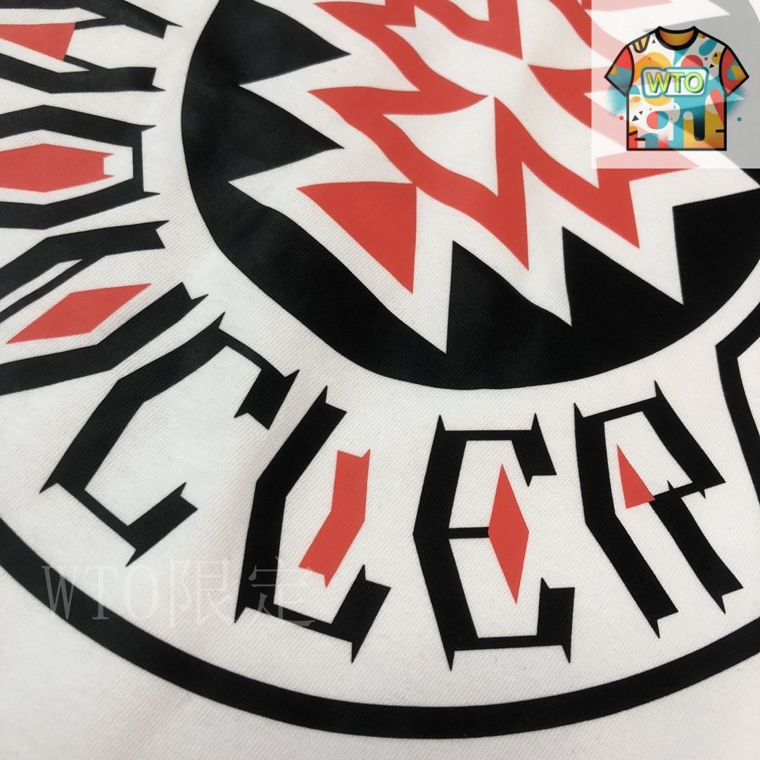 MONCLER 2025/26秋冬 シリコンロゴパッチ付き スウェットシャツ 今日特価】MON*CLER 2025 カップル向けロゴプリント丸首ショート