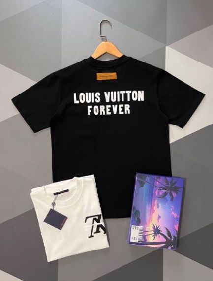 LOUIS VUITTON ルイヴィトン半袖Tシャツ