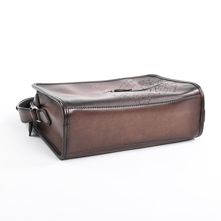 美品 Berluti ベルルッティ ジュルナリエ ネイビー ショルダーバッグ 美品 Berluti ベルルッティ ジュルナリエ ネイビー ショルダー