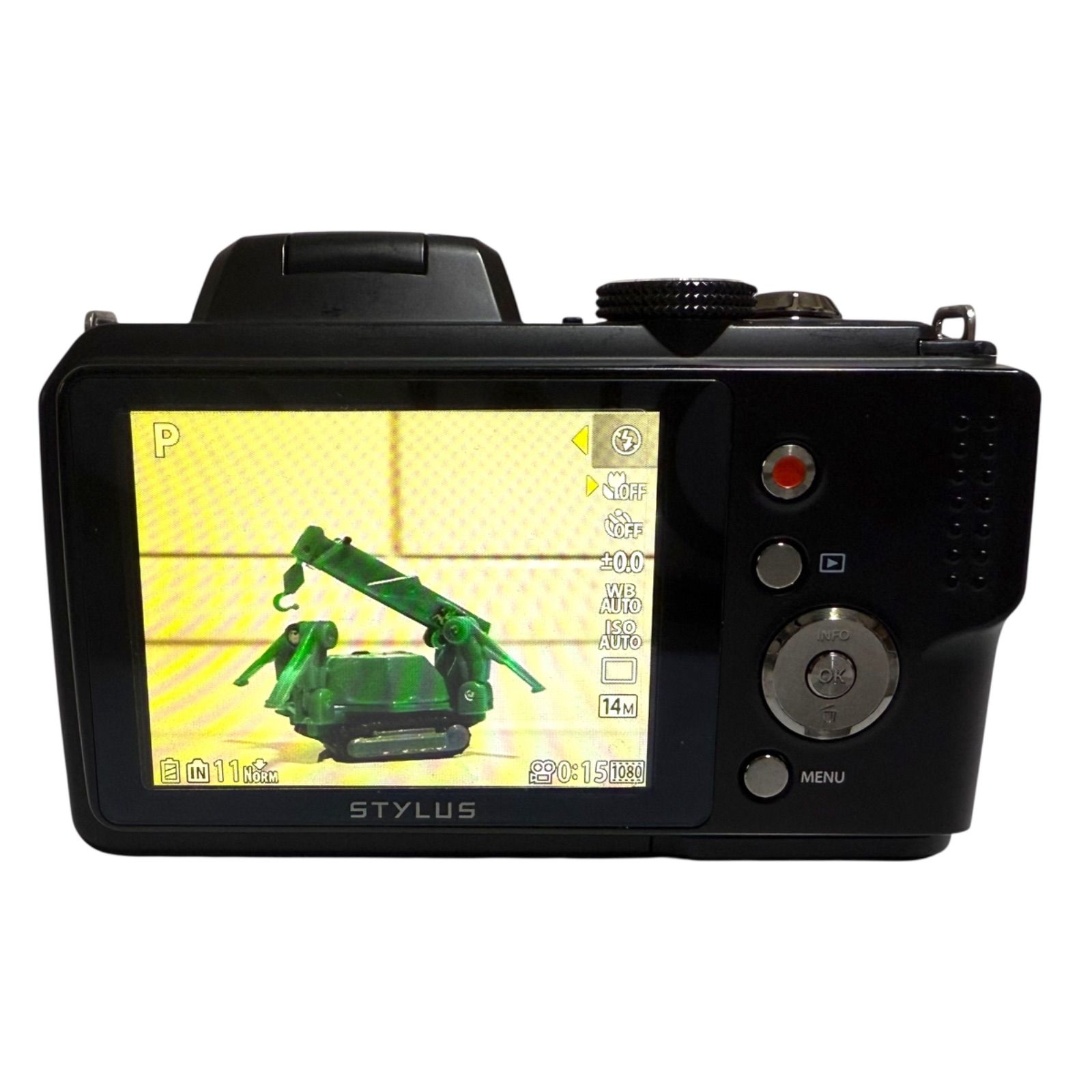 オリンパス SP-820UZ: 超望遠84倍ズーム | 広角22.4mm セール | 高速