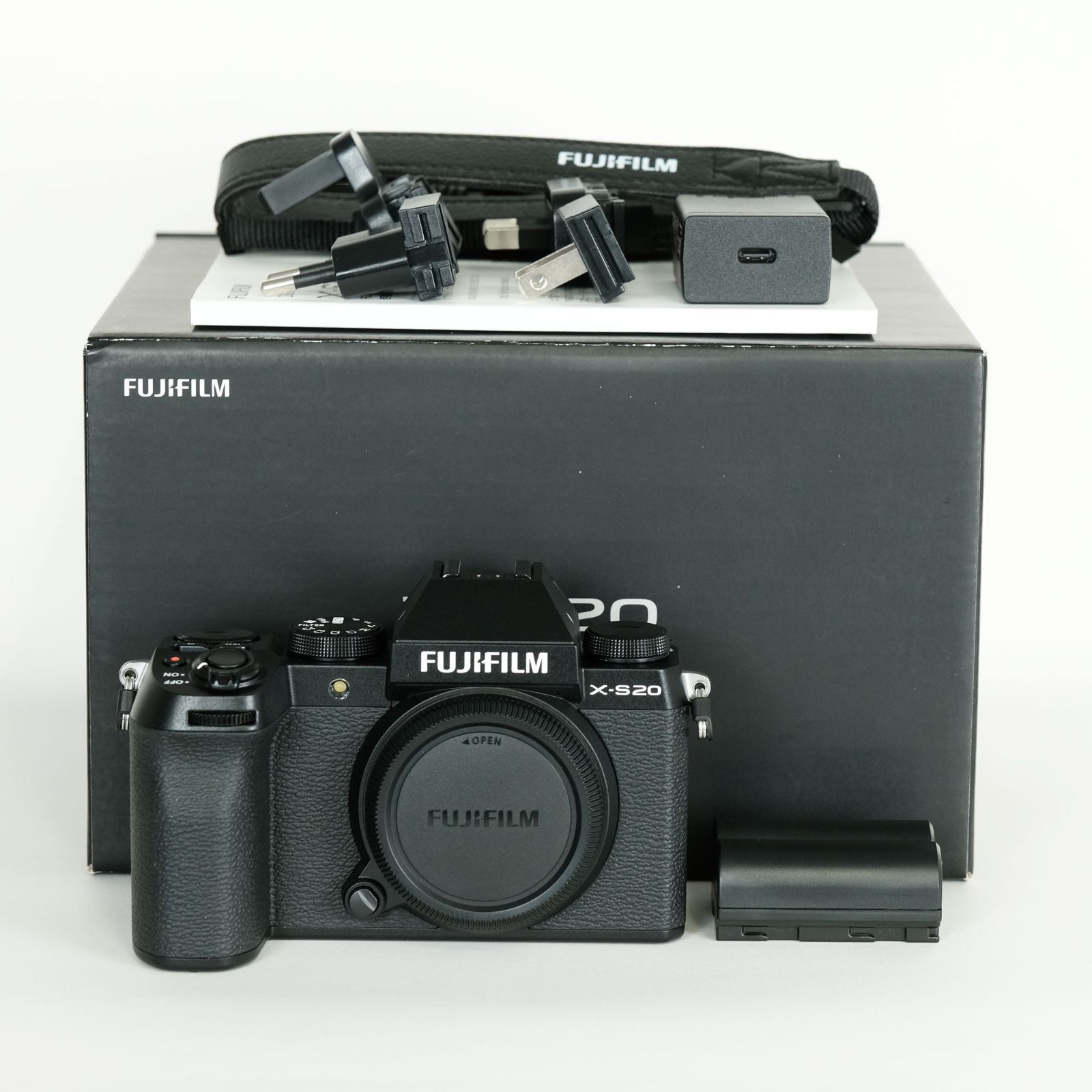 ｜シャッター数1 157回 FUJIFILM X-S20 ボディ | 富士フイルムXマウント