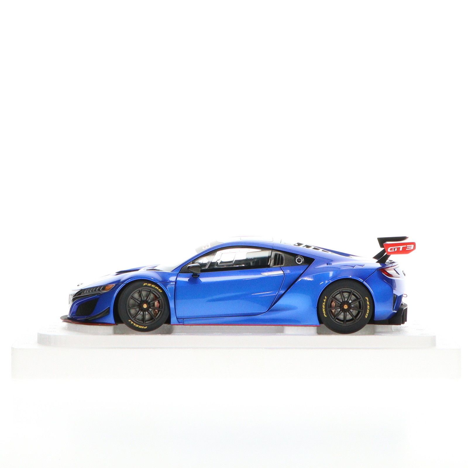 1/18 ホンダ NSX GT3 2018(ハイパー・ブルー) 完成品 ミニカー(81896) AUTOart(オートアート) AUTOart 1/18 ホンダ NSX GT3 2018 （ハイパー・ブルー）＊開閉