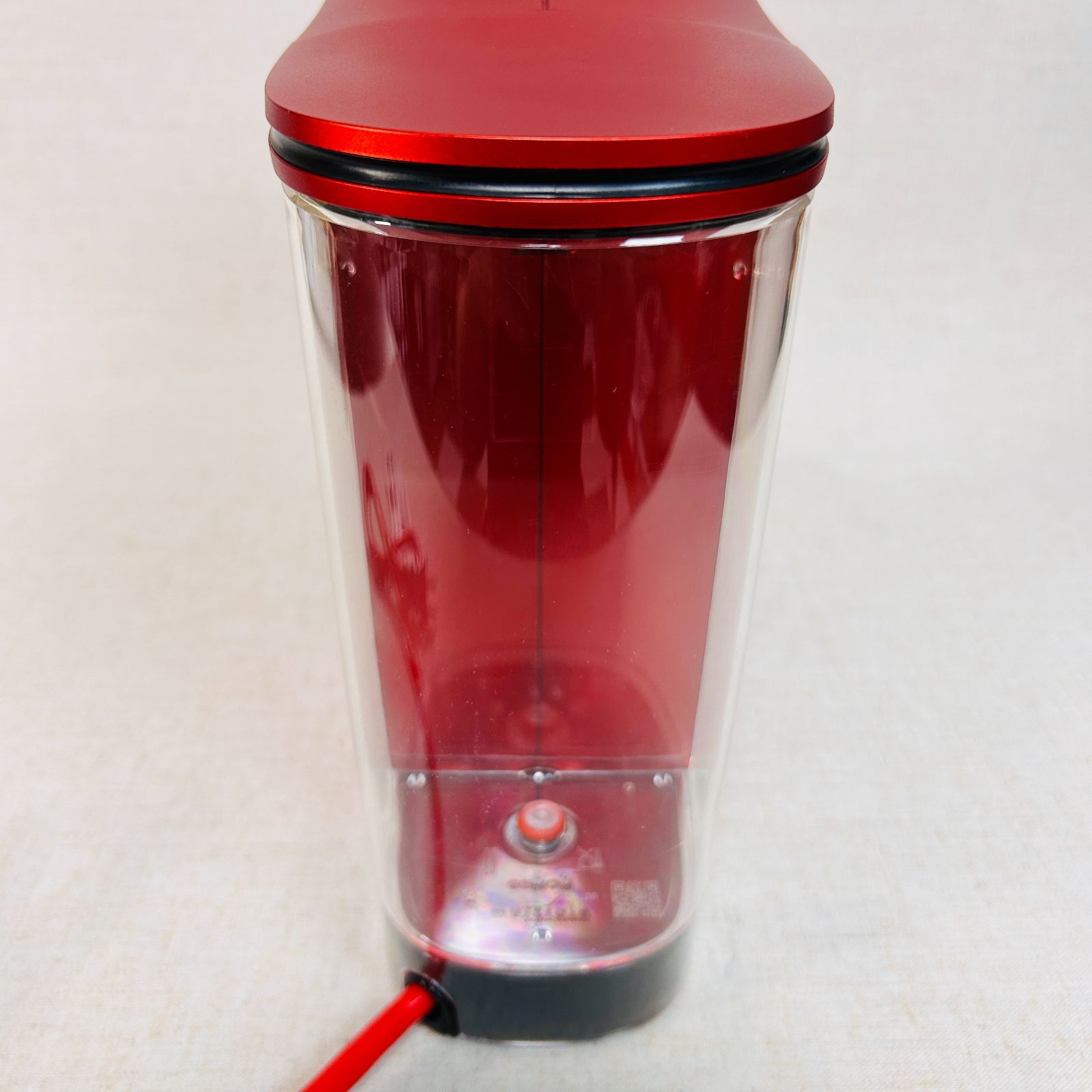 ネスレ ドルチェグスト GENIO S 800ml レッドメタル EF1058 ネスレ ドルチェグスト GENIO S 800ml レッドメタル EF1058