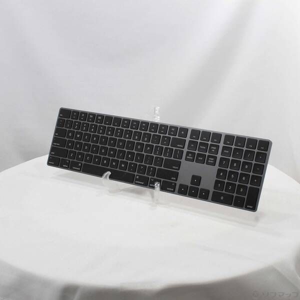 中古品〕 Magic Keyboard テンキー付 US配列 スペースグレイ