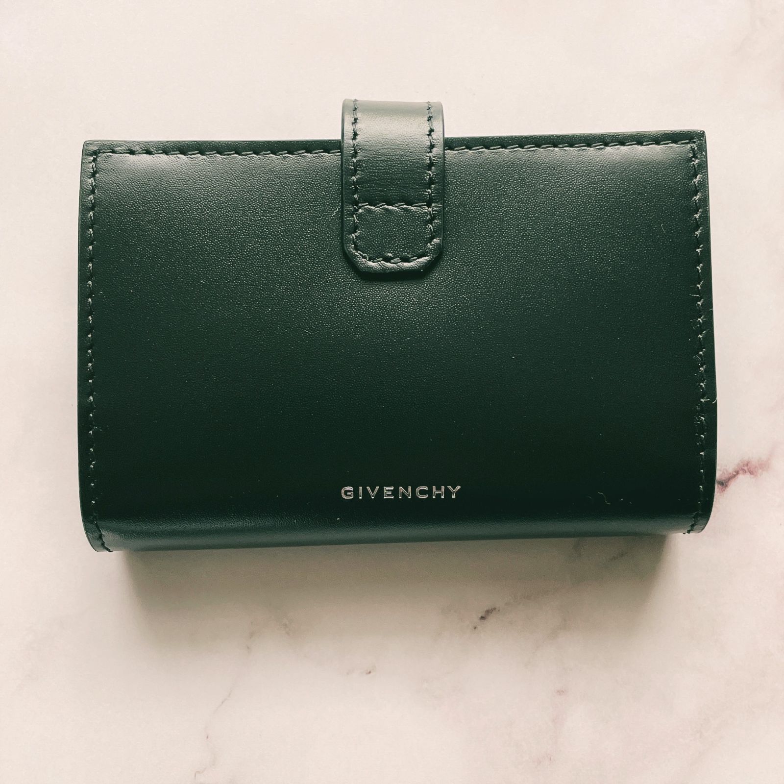 ジバンシィ GIVENCHY カードケース レディース BB608YB0CC 623 レザー