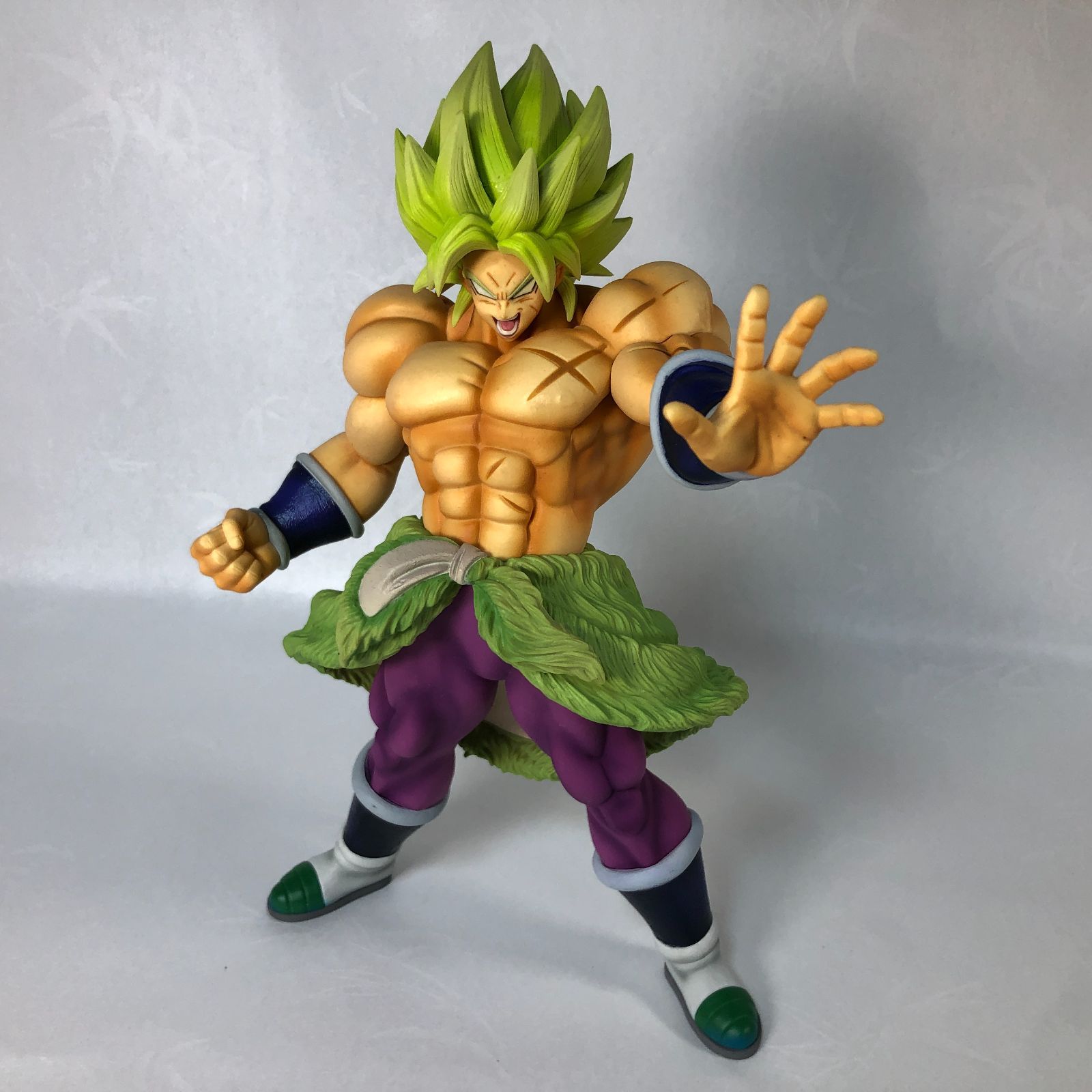 ブロリー超サイヤ人4 フィギュア　リペイント　ブロリーフィギュア ブロリー超サイヤ人4 フィギュア リペイント ブロリーフィギュア