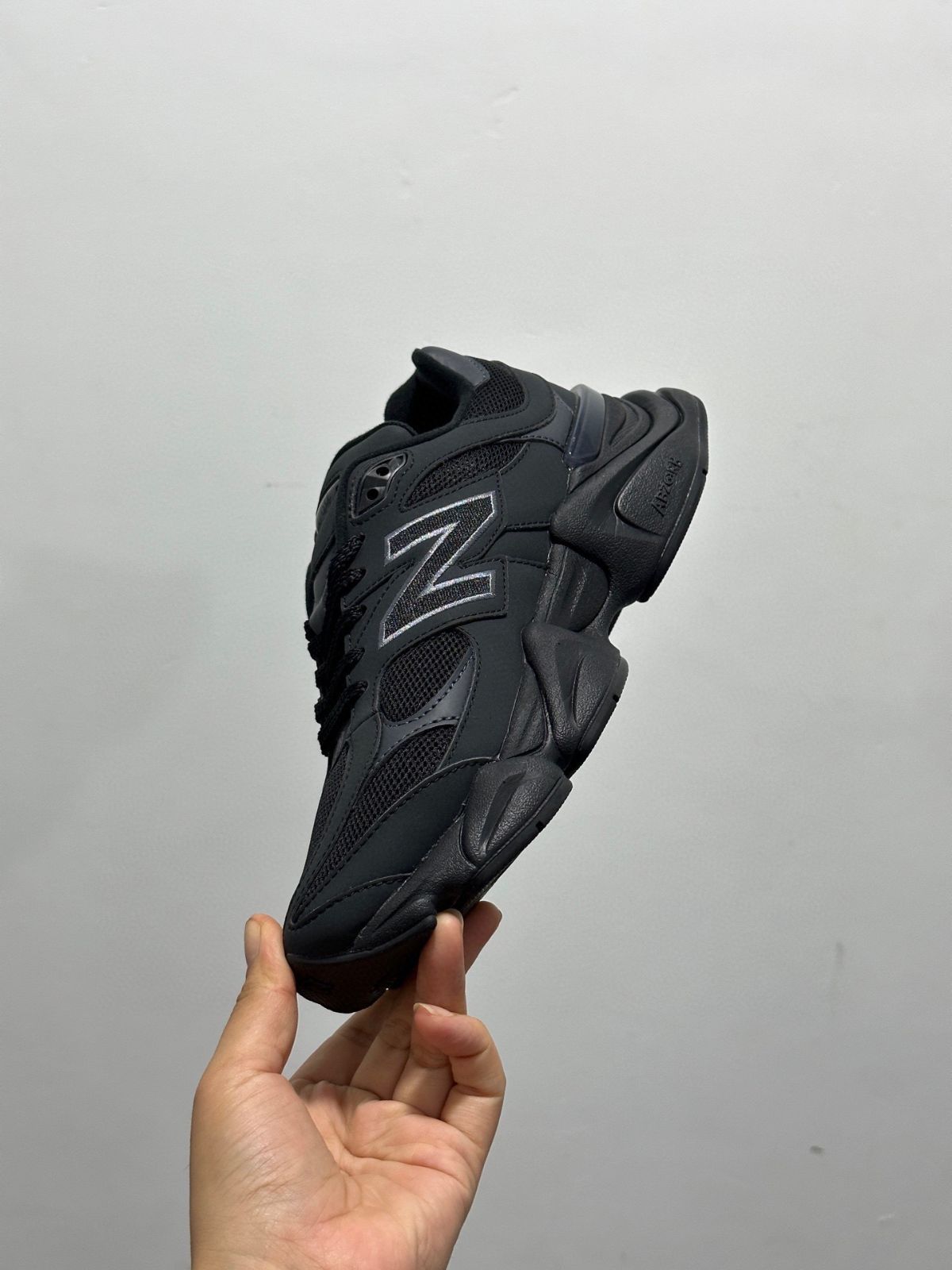 ⭐︎ほぼ未使用⭐︎NEW BALANCE ニューバランスU9060ZGE 26.5 セール】New Balance (ニューバランス) U9060ZGE（スニーカー