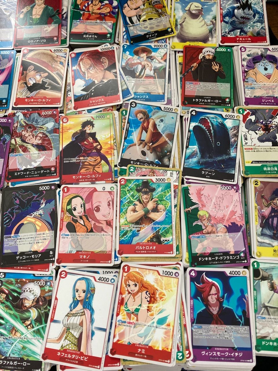 ワンピースカード 大量まとめ売り 1箱 約10,000枚 引退品