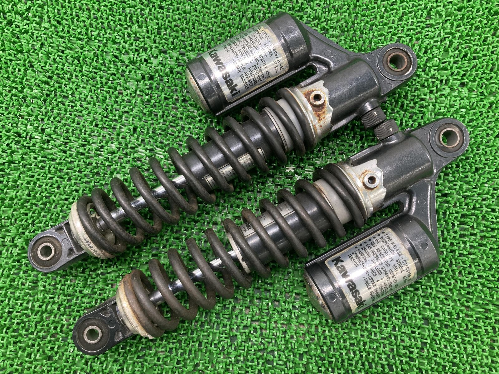 ゼファー1100 リアサスペンション 左右 カワサキ 純正 中古