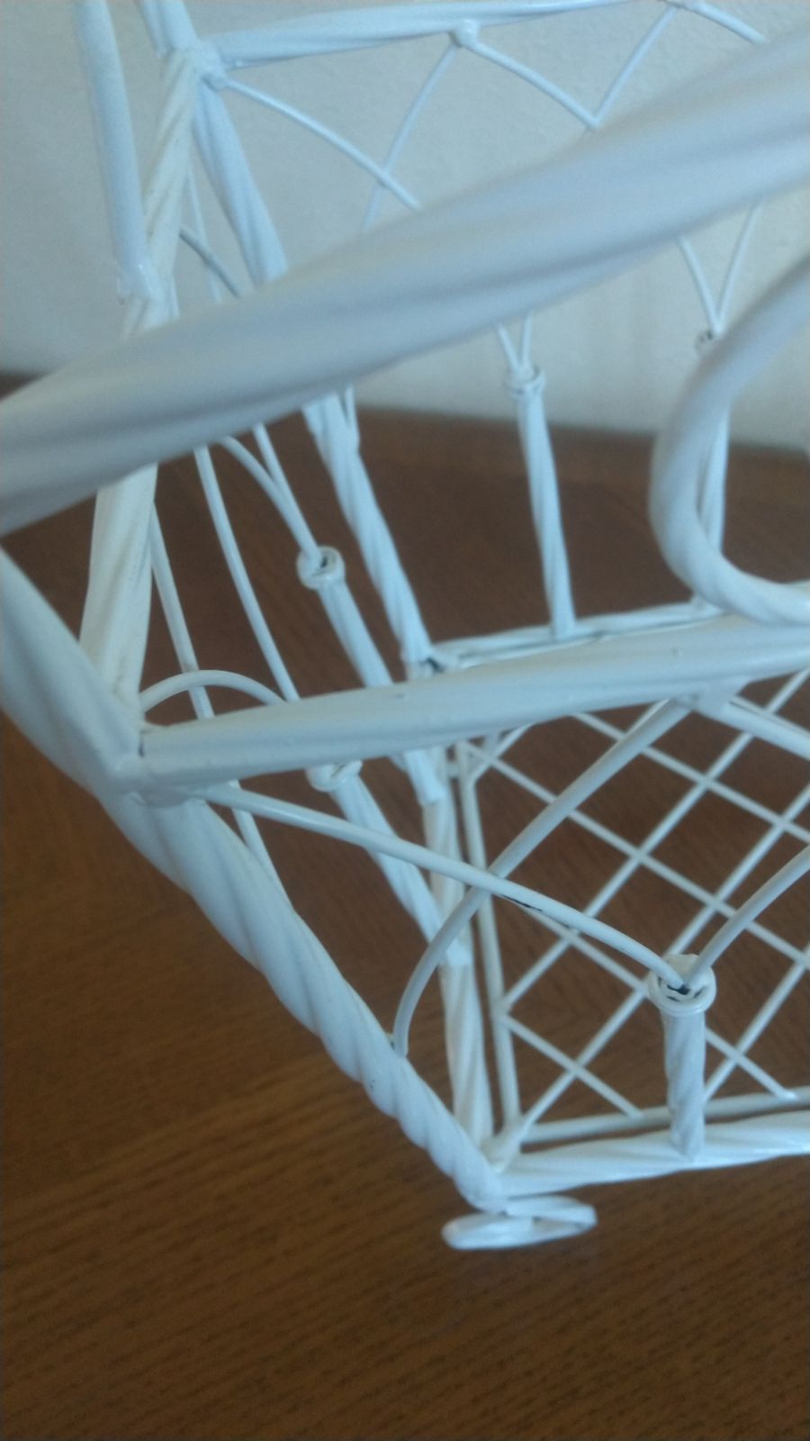 ローラアシュレイアイアンマガジンラック ホワイトアンティーク