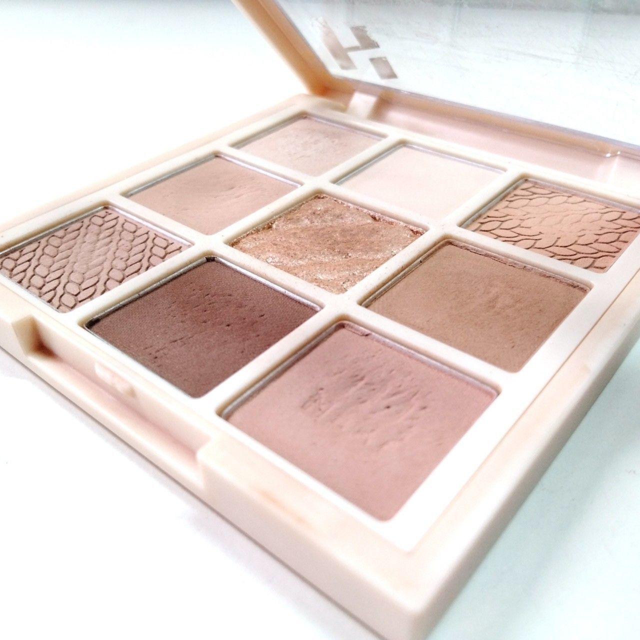 12231217 HOLIKA HOLIKA My Fave Mood Eye Palette NEAT KNIT 05