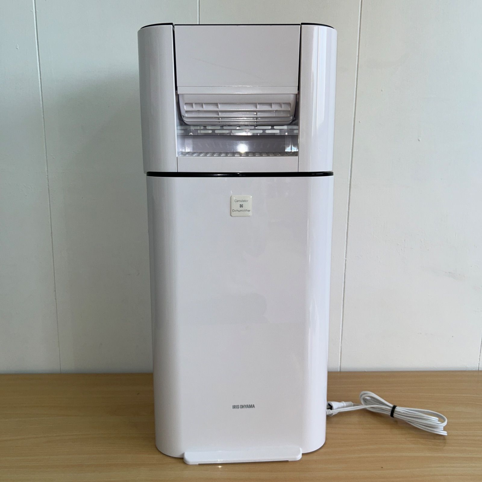 美品】IRISOHYAMA アイリスオーヤマ 衣類乾燥除湿機 KIJDC-L50-W