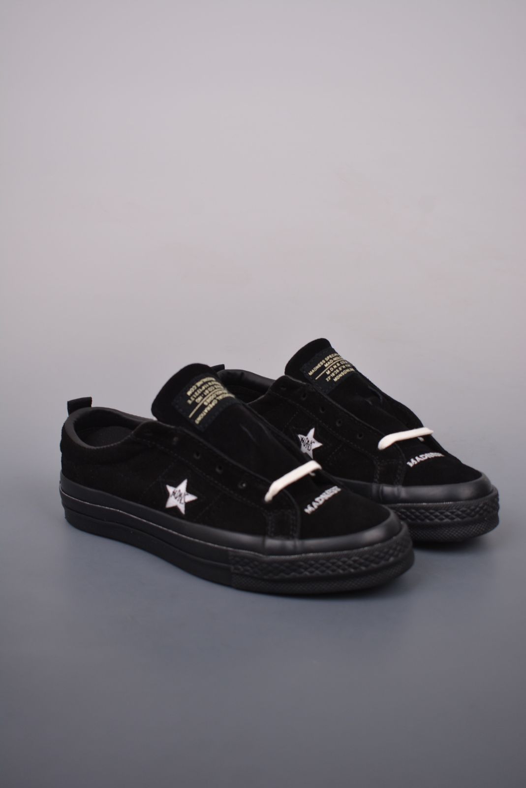 【今日特価】MADNESS x Converse One Star コラボレーション スニーカー！送料無料！在庫限定のお得な大価格です！