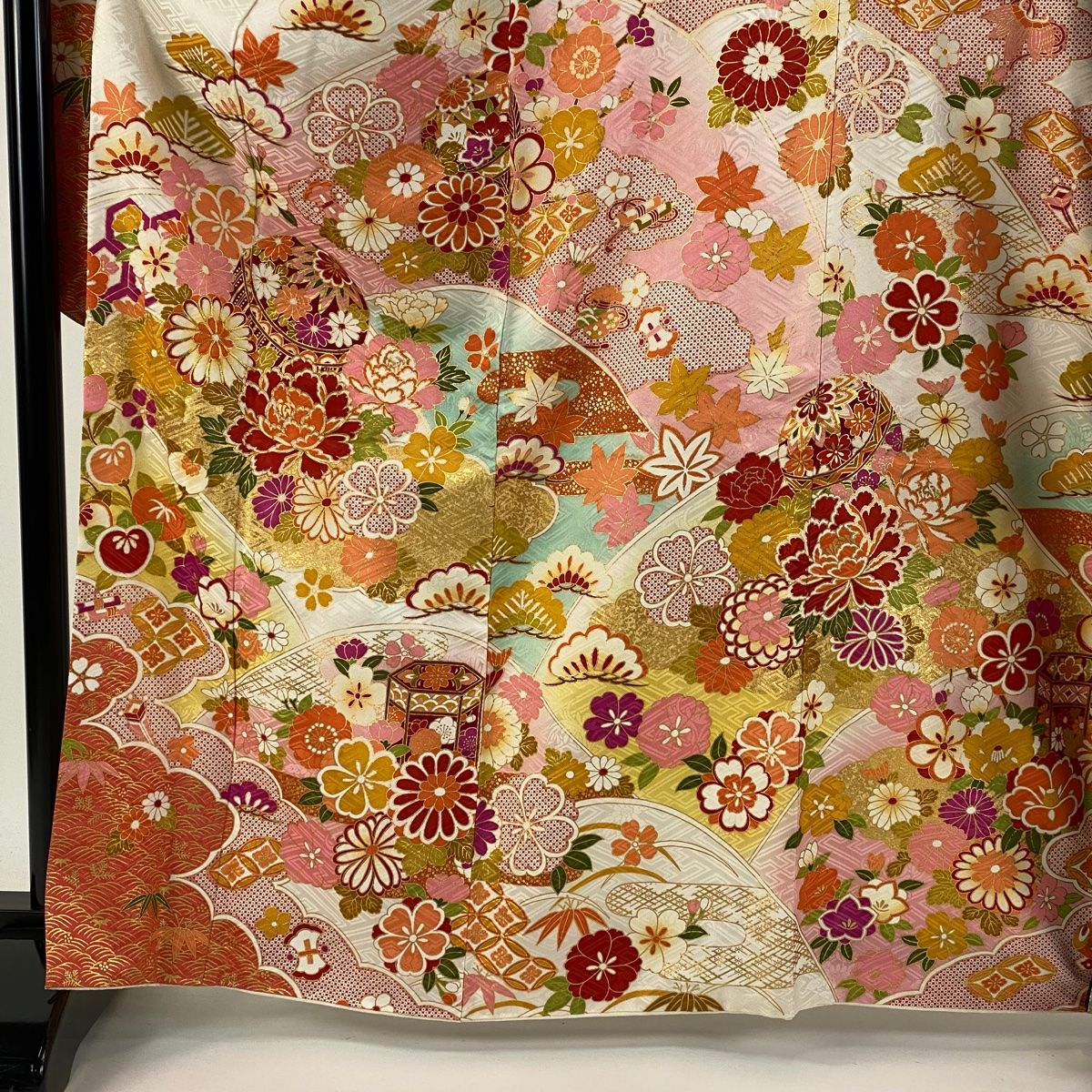 振袖 身丈164cm 裄丈67cm  袷 鞠 草花 金彩 紫 正絹 美品 名品 振袖 身丈166cm 裄丈67cm M 袷 袋帯フルセット 手鞠 草花 金糸
