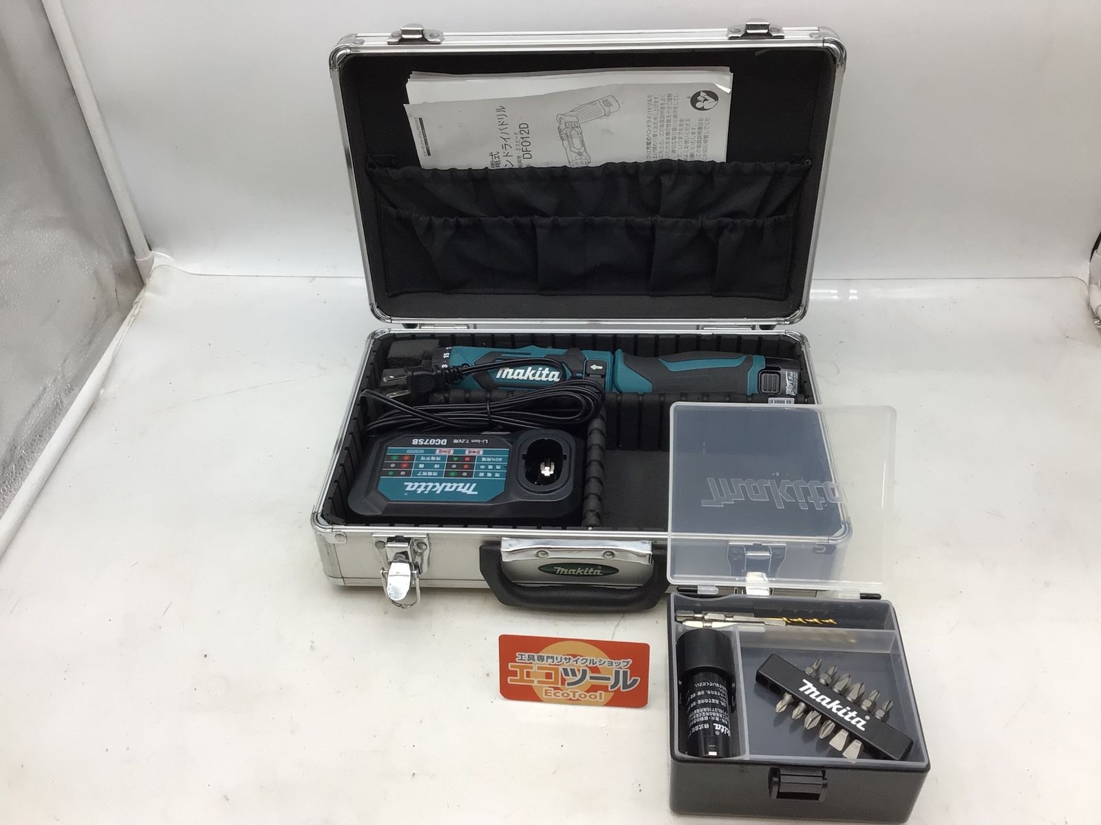 品 Makita|マキタ 7.2v充電式ペンドライバドリル DF012DSHX IT0SFRHQKSA0 エコツール知立店 M02