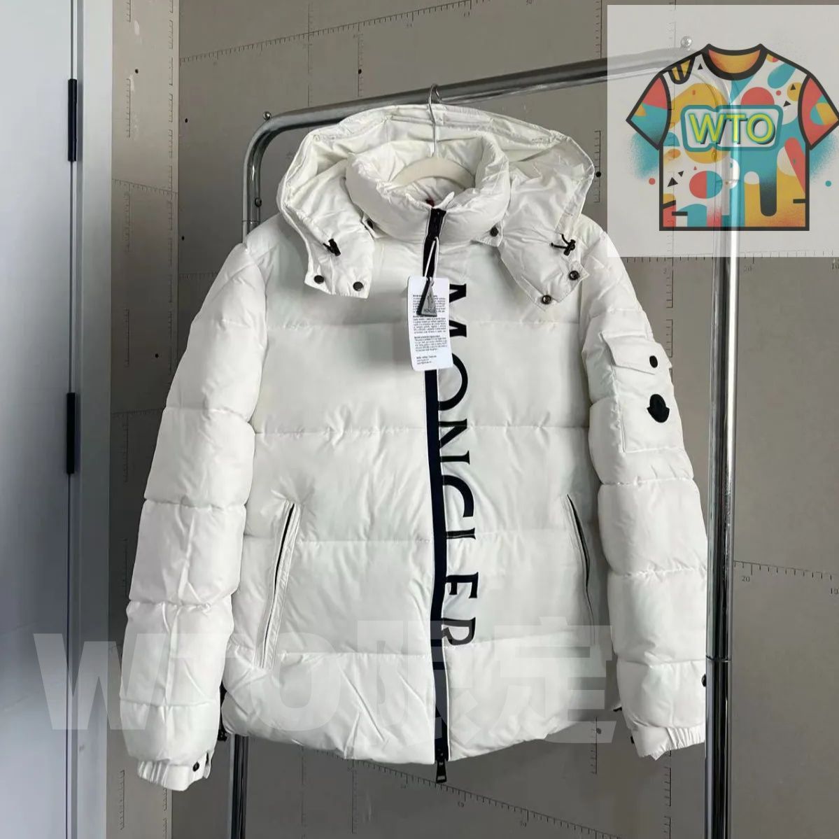 新品未使用】MONCLER （モンクレール）白 ダウンジャケット