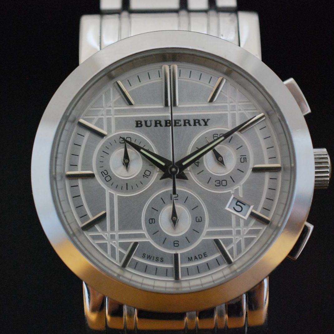 バーバリー腕時計　bu1372 ジャンク稼動品 バーバリー腕時計 bu1372 ジャンク稼動品 バーバリー 腕時計 メンズ