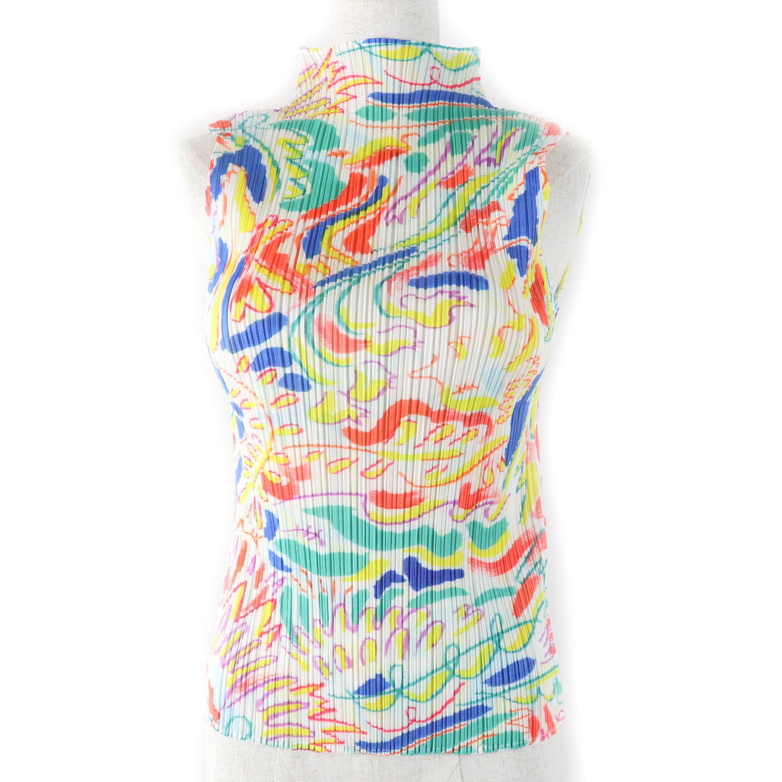 美品】プリーツプリーズ ノースリーブ カットソー マルチ 総柄