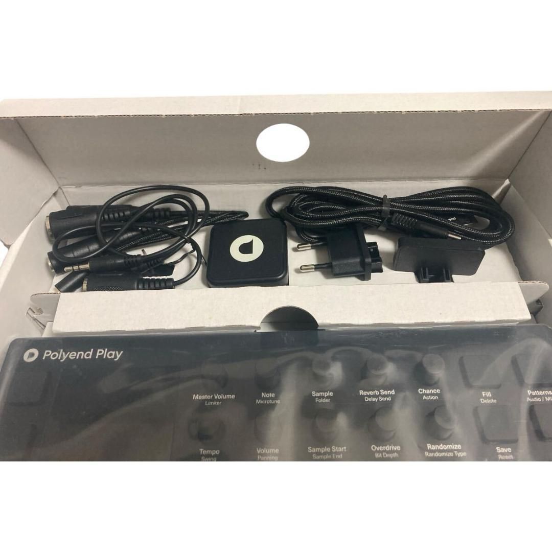 ★超絶美品★Polyend Play Groovebox 8 ポリエンド プレイ ☆超絶美品☆Polyend Play Groovebox 8 ポリエンド プレイ