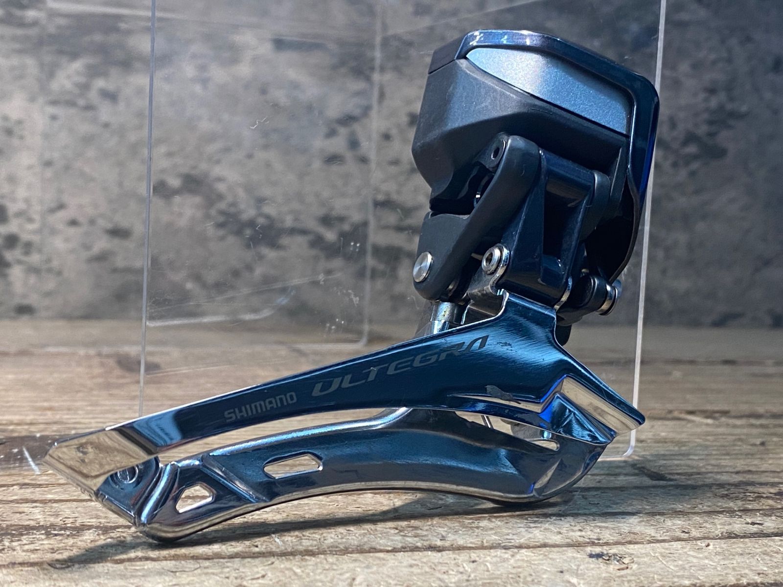 JA199 シマノ SHIMANO アルテグラ ULTEGRA FD-R8050 直付 フロントディレイラー Di2 電動