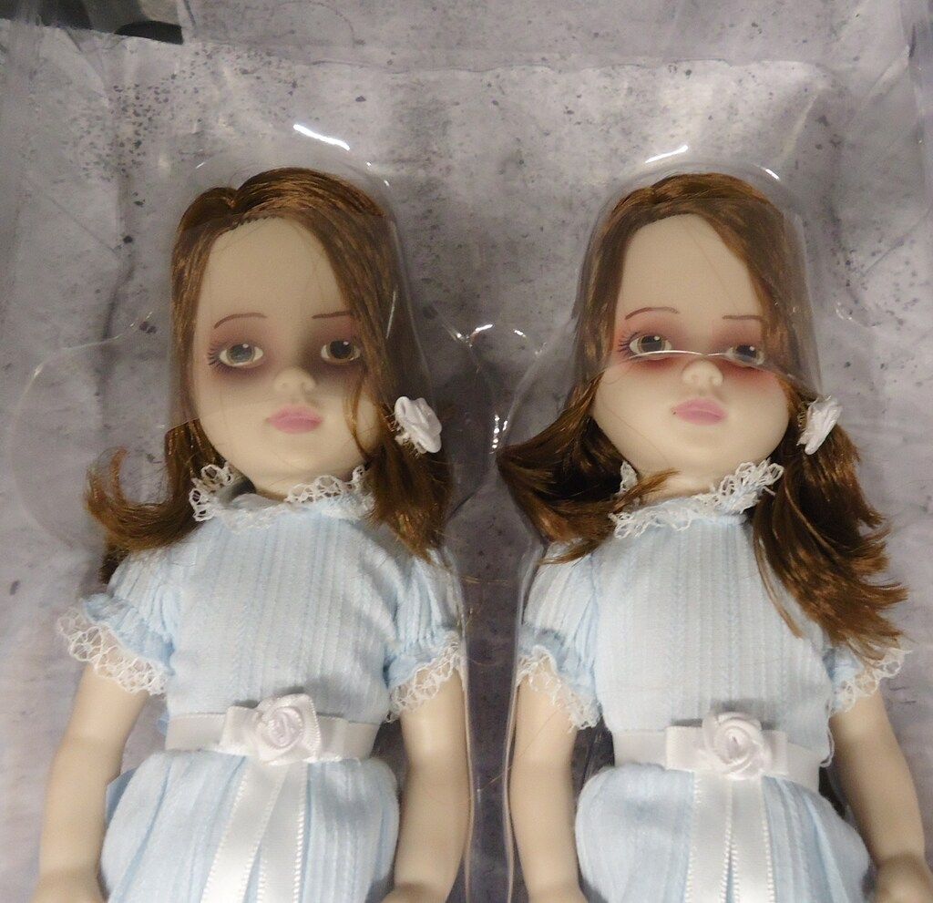 メズコリビングデッドドールズシャイニンググレイディ・ツインズ未開封