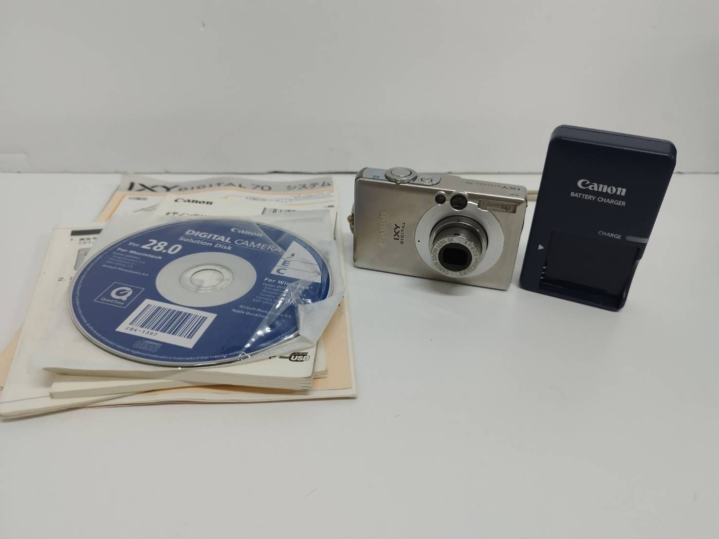 【箱付き】Canon IXY DIGITAL 70 コンパクトデジタルカメラ Amazon | Canon IXY DIGITAL イクシィデジタル IXY-D70