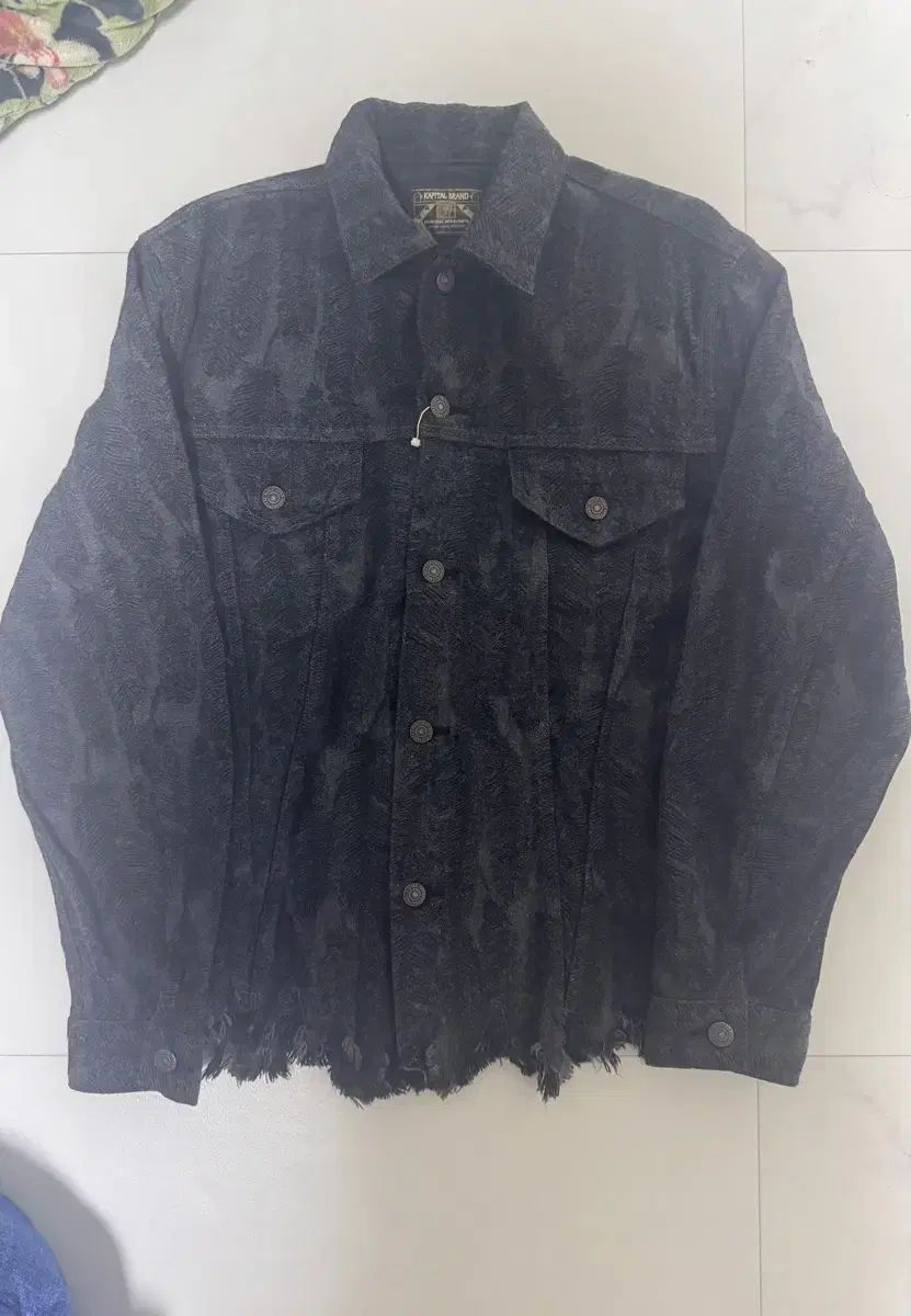 3 資本 世帯 カササギ フェザージャケット 黒