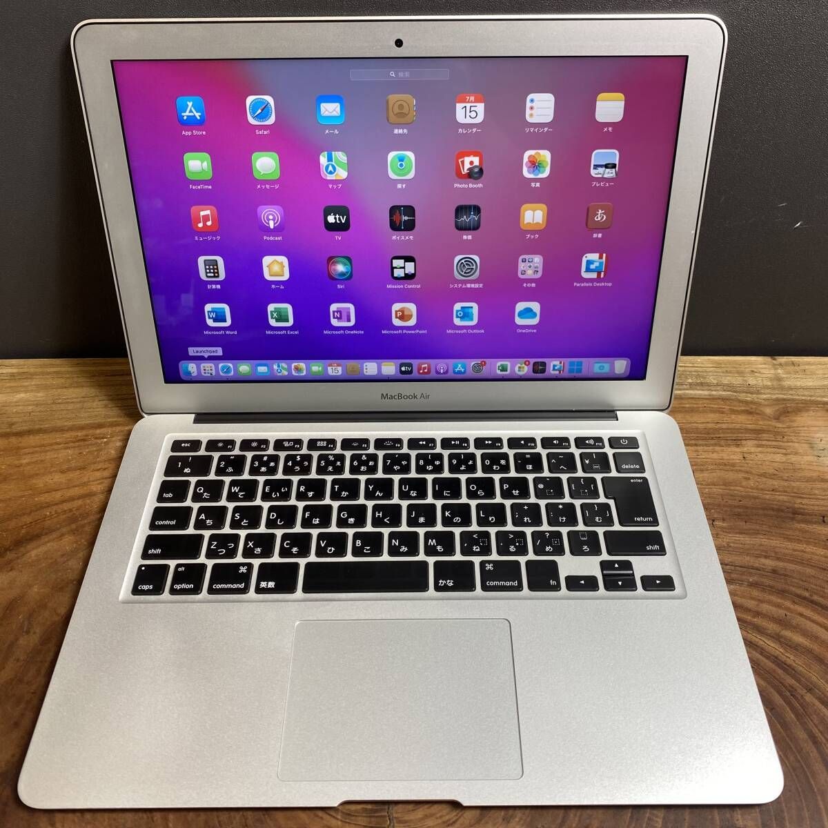 MacBook Air (13-inch, 2017) メモリ8G/SSD256 MacBook Air (13-inch, 2017) - 技術仕様 - Apple サポート (日本)