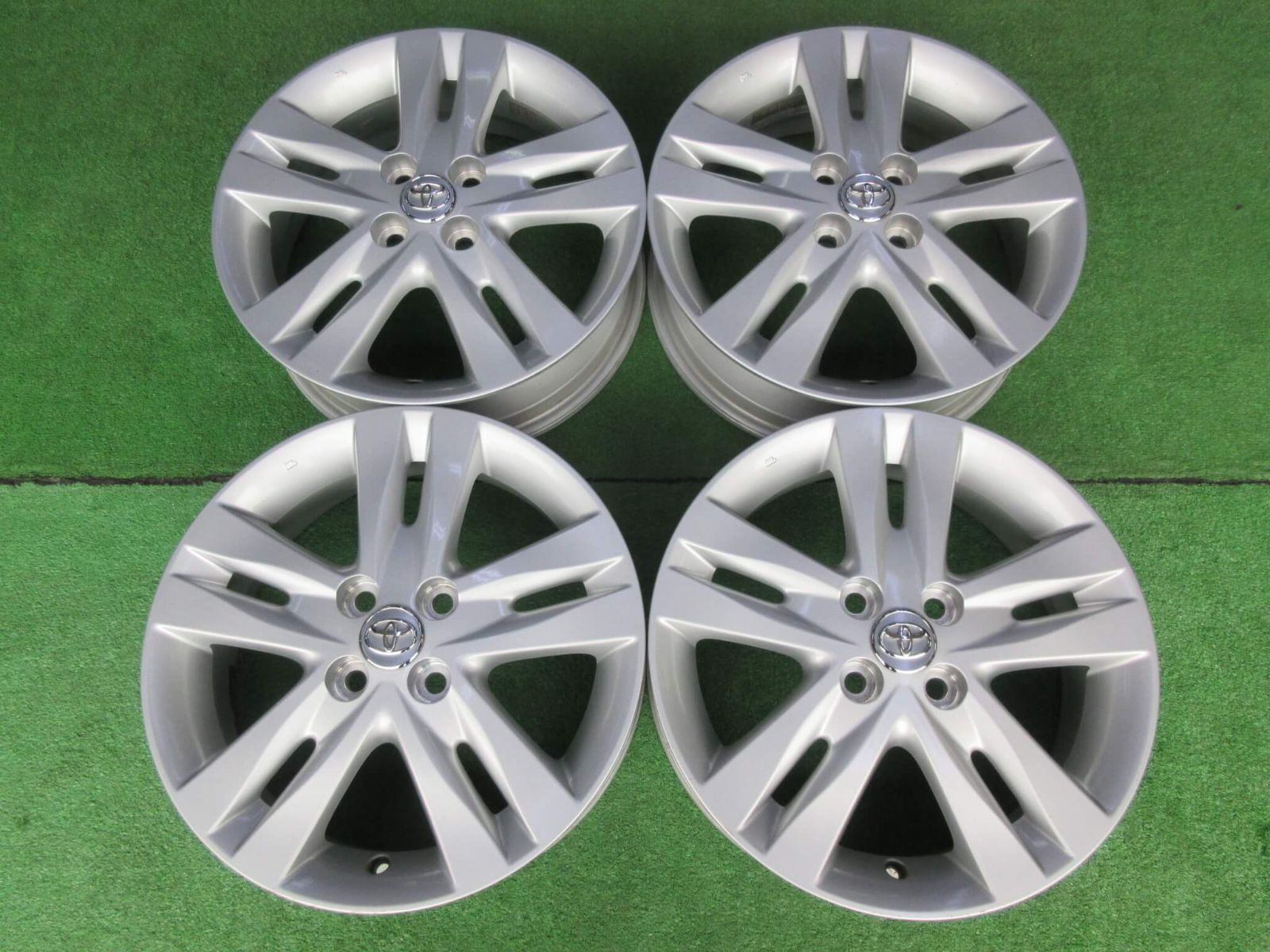 【美品】ホンダS660　後期α　純正アルミホイール　4本セット　15・16インチ ホンダ s660 後期純正アルミホイール 前後4本セット 15インチ 16