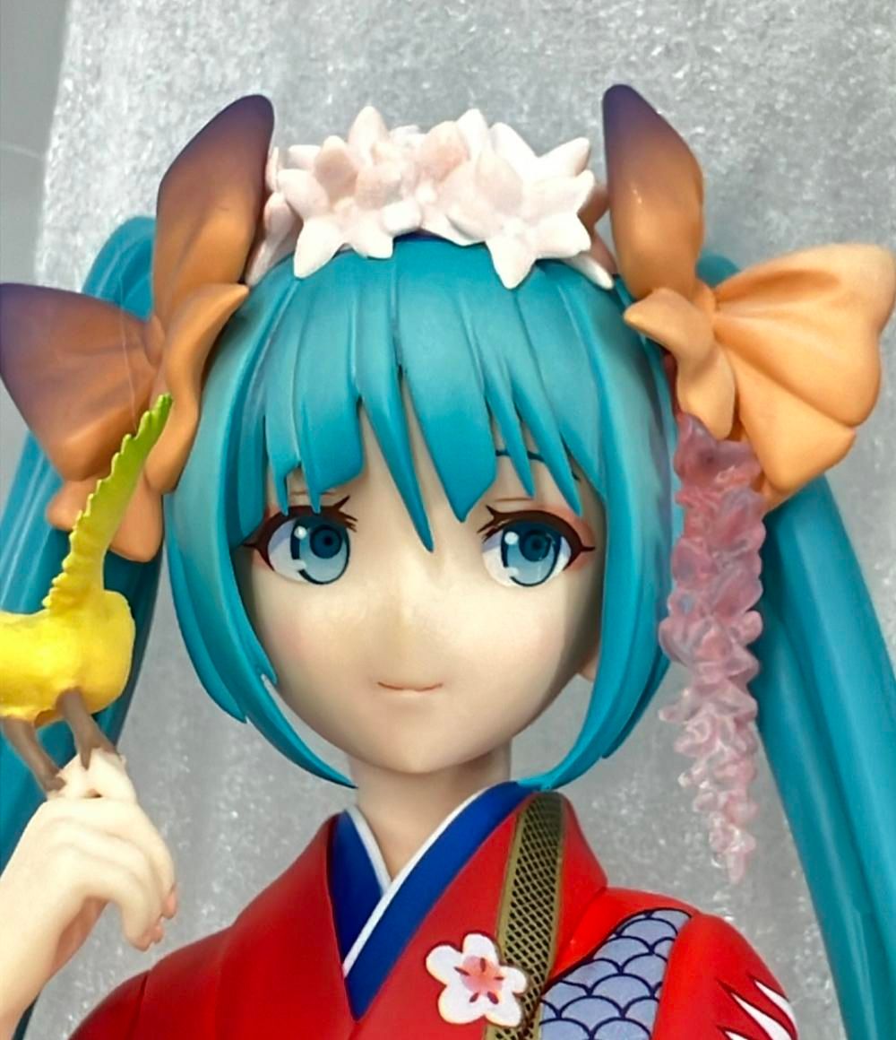 美品 ストロンガー フィギュア ショップ 初音ミク〜花色衣〜 1/8