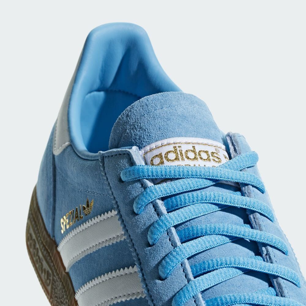 アディダスオリジナルス ハンドボール スペツィアル ストリート メンズ レディーススニーカー 靴 通勤通学 MENS WOMAN BD7632 HANDBALL SPEZIAL SHOES LIGHT BLUE × FOOTWEAR WHITE × GUM