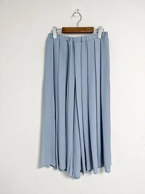 20 年 セカンドフラワー スカートスラックス