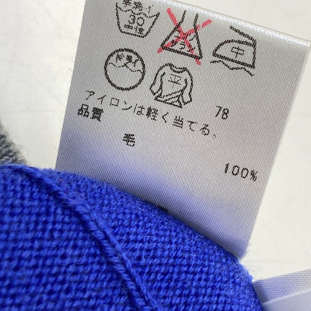 サイズ：M 23区GOLF ニジュウサンクゴルフ  Vネック ニットセーター ワッペン  ブルー系 [240101485524] ゴルフウェア メンズ ストスト サイズ：M 23区GOLF ニジュウサンクゴルフ Vネック ニット